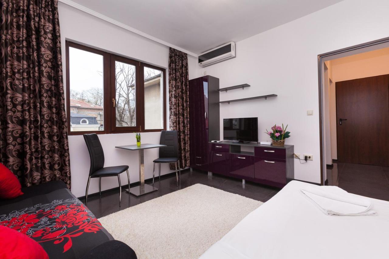בורגאס Central Beach Guest Rooms מראה חיצוני תמונה